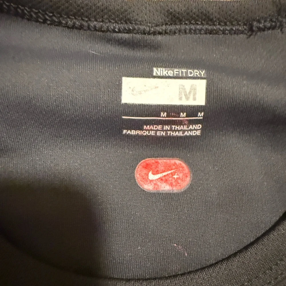 Nike mens fit dry size M